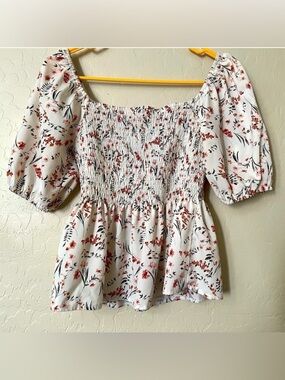 LONESS Boho Smocked Puff Sleeve Peplum Top- Size S